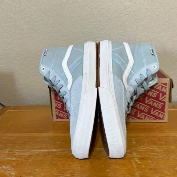 Vans Crockett High pastel blue white pop Cush men’s size 8.5 or women’s size 10